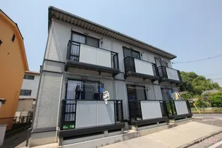 サンロイヤル加茂【102号室】の外観