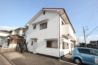 世良アパート【201号室】の外観