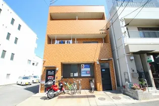 照島マンション【205号室】の外観