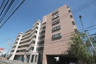 ロゼ三条【208号室】の外観