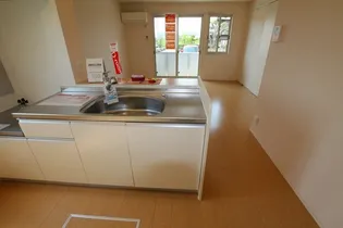 アクア【205号室】の居間