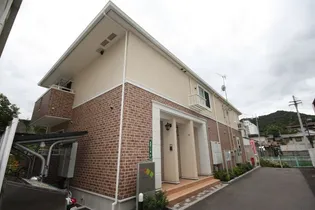 ジュネス MUKAI【201号室】の外観