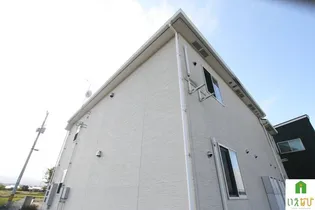 グリン・ゲイブルスA【201号室】の外観