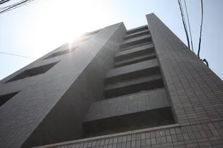 グレース栗林の画像