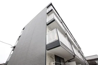 レオパレスベトレーテンナーベ【106号室】の外観