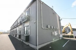 レオパレスキュルティ上林【109号室】の外観