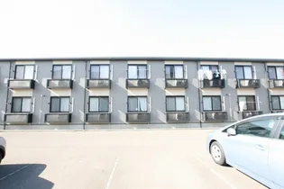 レオパレスグレイス木太【111号室】の外観