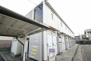 レオパレスグリーンヒル【104号室】の外観