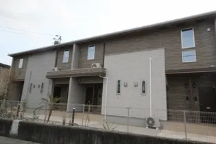 クラール鶴市フロイデA【104号室】の外観