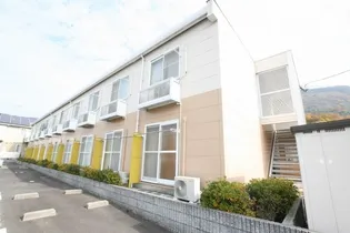 レオパレスニュー屋島【203号室】の外観