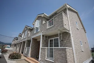 サン マーベラス A【101号室】の外観