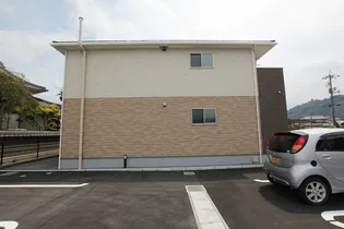 ネスル【0102号室】の外観