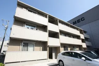 プランドール曙【0202号室】の外観