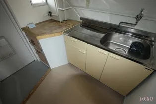 ビレッジハウス富岡1号棟【407号室】のキッチン