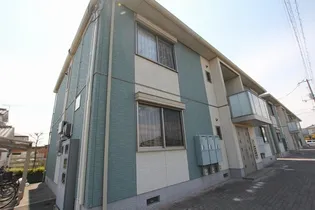 グランラシュレ C棟【103号室】の外観