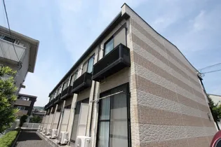 レオパレス春日【102号室】の外観