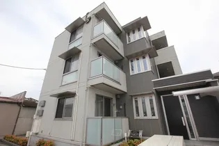 ブランノワール ドゥ【0102号室】の外観