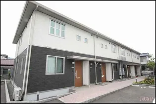 ガーデンズ多治米 A棟【102号室】の外観