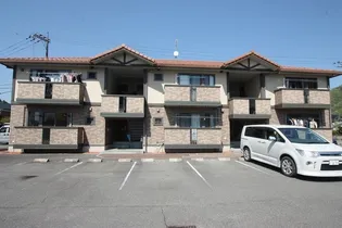 グレイス C棟【102号室】の外観