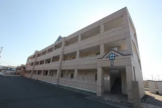 ルーエンビレッジC【303号室】の外観