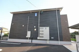 エヴァファースト【0205号室】の外観