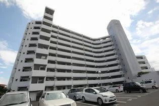 サーパス地吹園【108号室】の外観