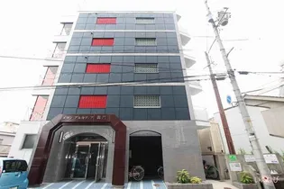 メゾンアルカディア御門【0201号室】の外観