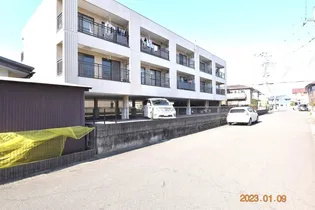 マロニエヴェール【202号室】の外観