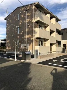 シャルマン T【102号室】の外観