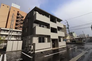 セジュール ゼロ フォース【202号室】の外観