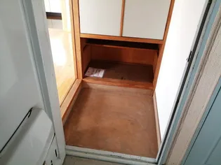 上栄第2ビル【402号室】の玄関