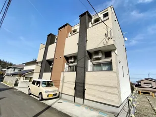 Villa Hermosa国見【105号室】の外観