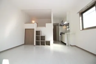 PLAISIR【301号室】の居間