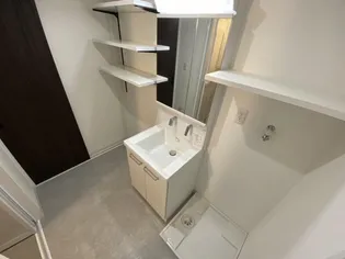 ラフィーナパレス宮崎東【306号室】の内装