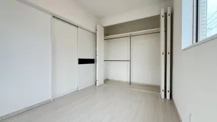 アルテマイスター潮見【206号室】の居間