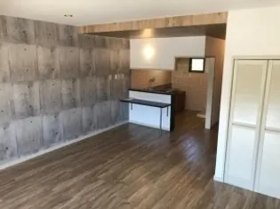 コスモ高千穂【602号室】の居間