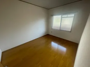 サンハイツ【202号室】の居間