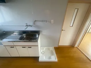 サンハイツ【303号室】の内装