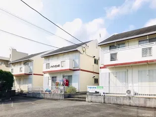 ハイツ三ツ石の外観