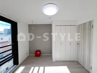 レピュア池袋本町レジデンス【302号室】の居間