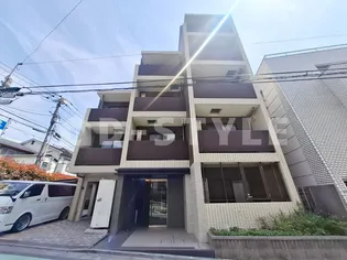 メイクスデザイン学習院下【502号室】の外観