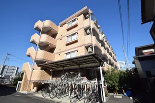 プリムヴェール【1階】の外観