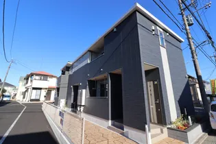 ヒルズ【1階】の外観