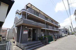 第二林マンション【103号室】の外観