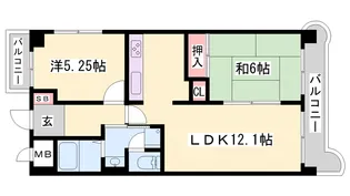 ロイヤルコーポ姫路北条【203号室】の間取り
