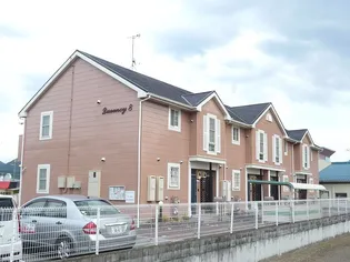 クインシィー8【1階】の外観