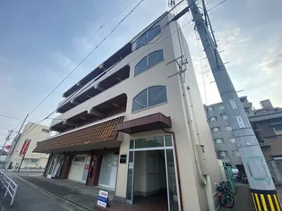 飾磨サンハイツ【4階】の外観
