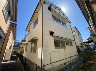 車崎アパート【1F号室】の外観