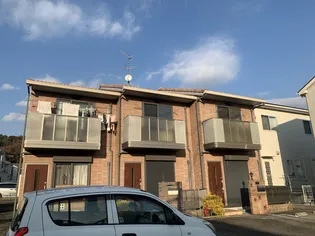 メゾンクレスト【2号室】の外観