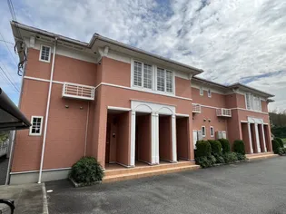 ブリランテ トレ【2階】の外観